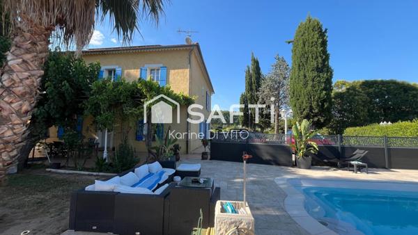 Domaine de 9300 m2 entièrement clôturé et arboré avec piscine