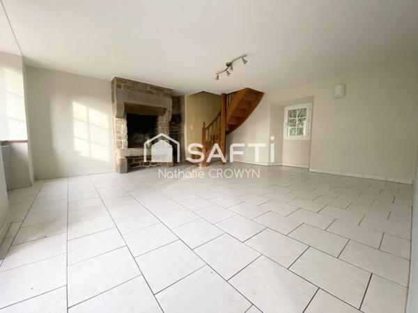 Safti-Nathalie Crowyn vous propose : Maison 5 pièces.