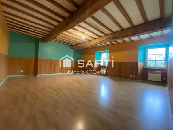 Safti-Nathalie Crowyn vous propose : Maison 5 pièces.