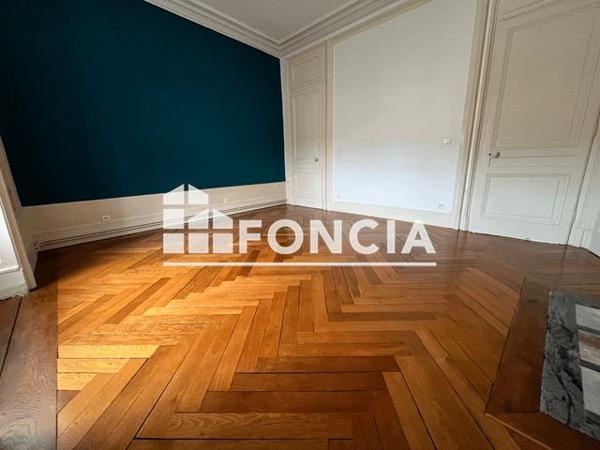Location Appartement 3 pièces 89.91 m² - Digicode 1955 A Besancon 25000