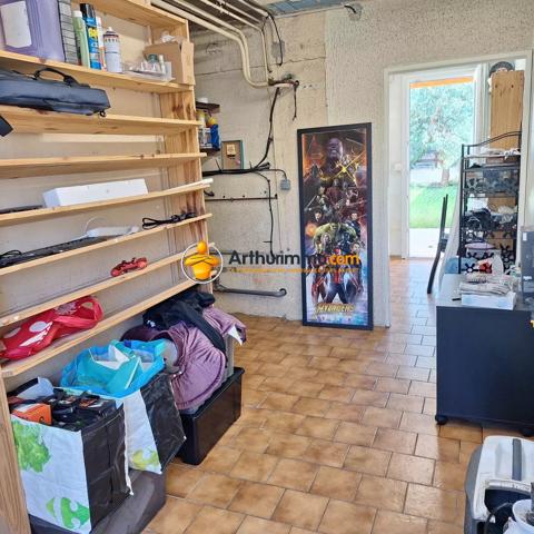 Vente                                                      Maison
                        
                     4 pièces                      77 m2                     à Rozay-en-Brie