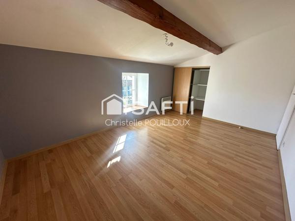Ensemble immobilier rare composé de deux maisons rénovées