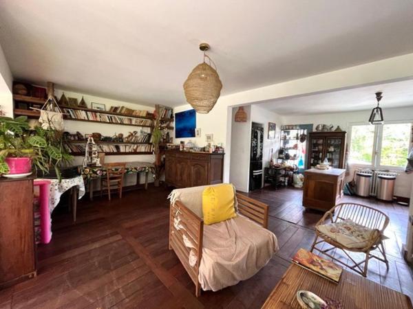 A 100m de la mer Magnifique propriété pleine de charme!