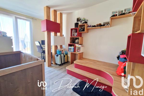 Maison à vendre 6 pièces 107 m² Mantes-la-Ville