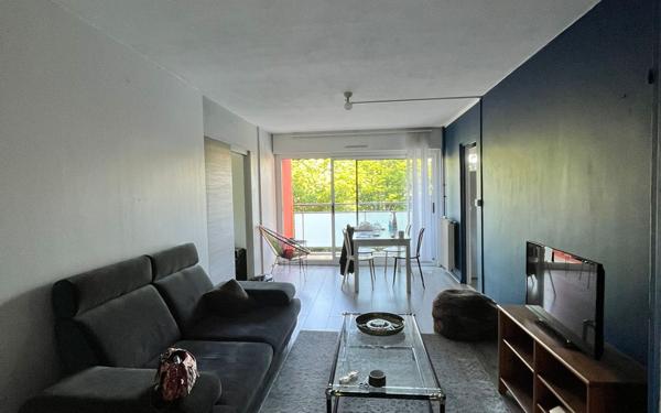 Appartement à louer    3 pièces •  Lyon 8