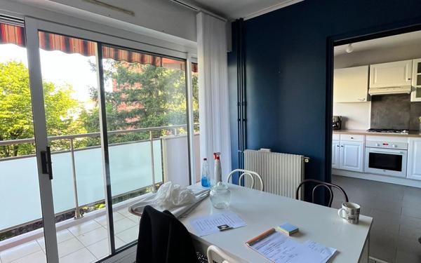 Appartement à louer    3 pièces •  Lyon 8