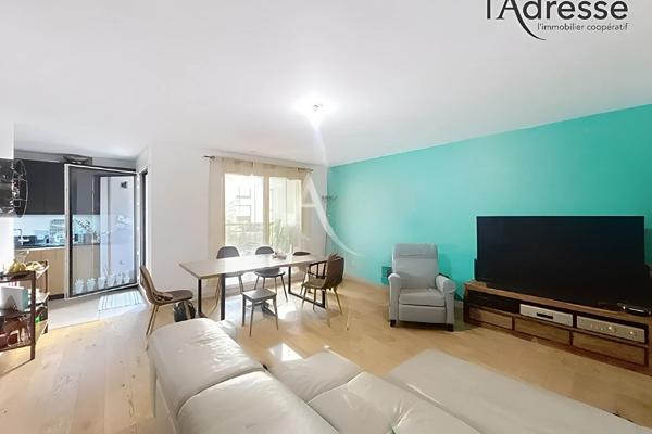 Suresnes Parc Du Château - Appartement 4 pièces 90m² avec balcon, 2 parkings