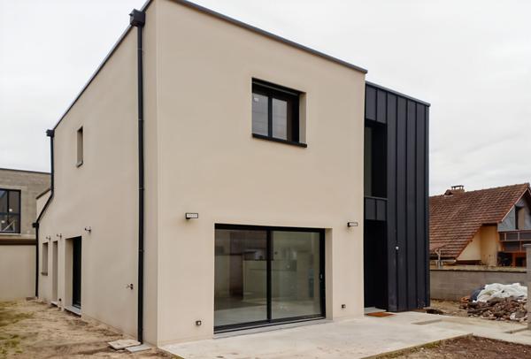 SAINT-ETIENNE DU ROUVRAY-PARC DES BRUYERES