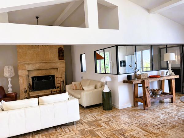 PREIXAN - 10 Mns Carcassonne - Maison 185 m² habitables avec piscine, garage et terrain clos de 2 900 m²