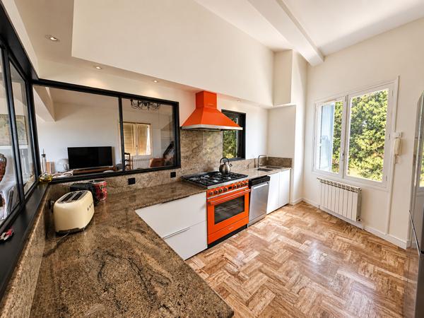 PREIXAN - 10 Mns Carcassonne - Maison 185 m² habitables avec piscine, garage et terrain clos de 2 900 m²