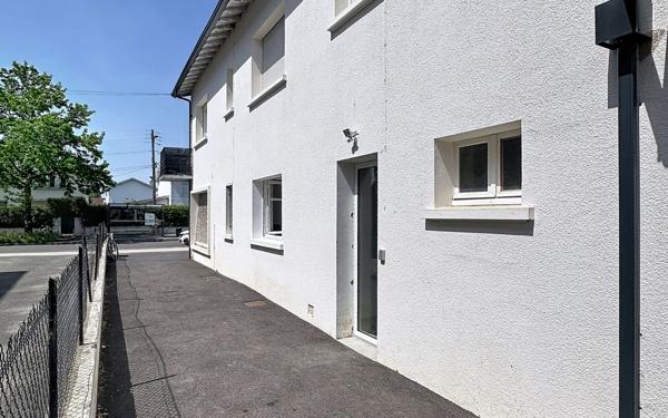 Appartement à vendre    2 pièces • 16,70 m2 Pau