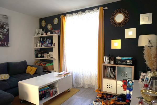 Maison 115m², 3 chambres, 557m² de terrain