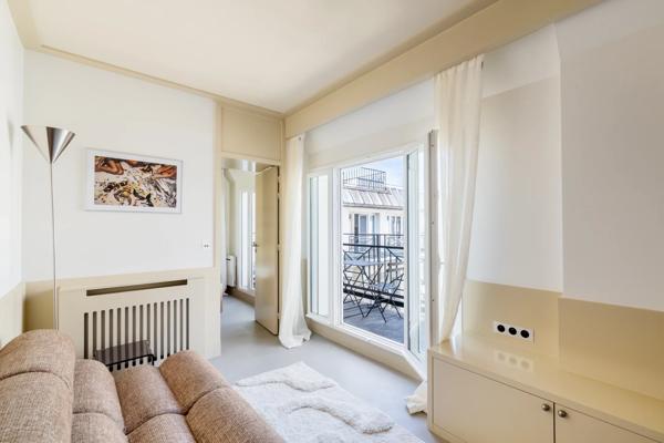 Appartement Paris 8 e - MADELEINE / RUE CASTELLANE