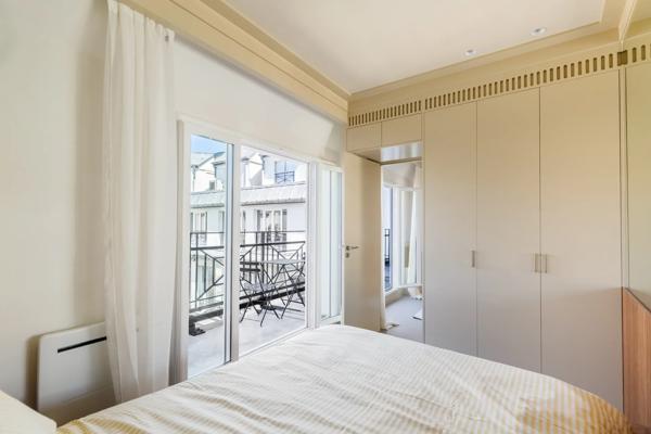 Appartement Paris 8 e - MADELEINE / RUE CASTELLANE