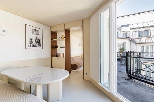 Appartement Paris 8 e - MADELEINE / RUE CASTELLANE
