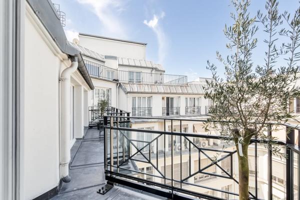 Appartement Paris 8 e - MADELEINE / RUE CASTELLANE