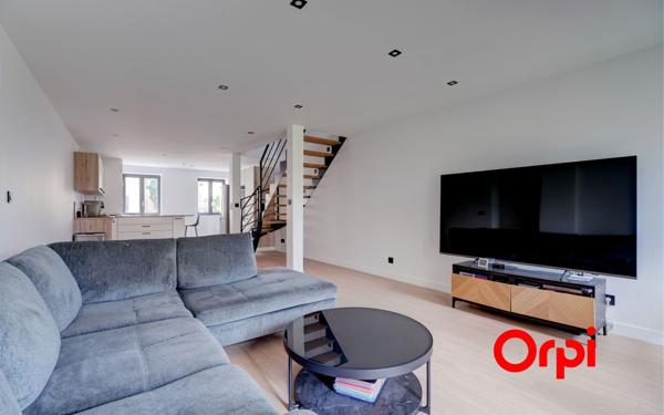 Appartement à vendre    5 pièces • 122 m2 Écully