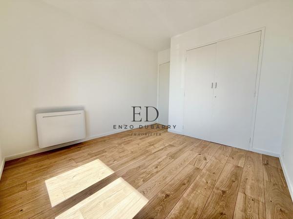 Maison
         4 pièces
        - 88 m²