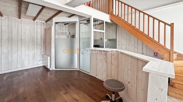 Vente
                Local commercial57,91 m² - 2 Pièces -
                    SANTENY (94440)