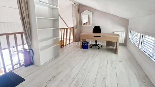 Vente
                Local commercial57,91 m² - 2 Pièces -
                    SANTENY (94440)