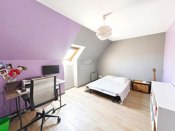 Maison Verneuil Sur Seine 6 pièce(s) 115 m2 525 000 € **  - Référence  1108