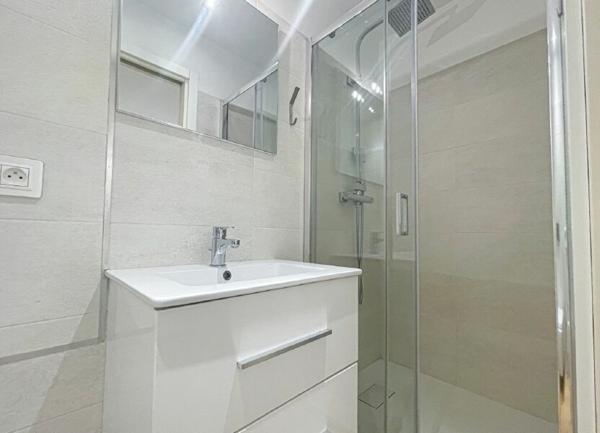 Appartement à vendre    3 pièces •  Cannes