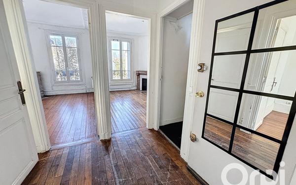 Appartement à vendre    3 pièces • 44,34 m2 Clamart