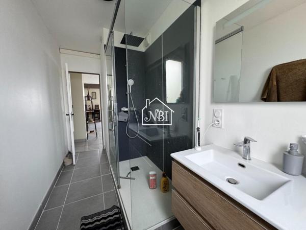 À LOUER Appartement 3 chambres 89m2 balcon LAVAL