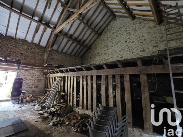 House for sale 6 rooms 98 m² Saint-Léger-Magnazeix