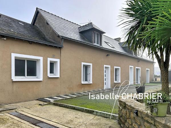 LEZIGNE CENTRE, MAISON AVEC 4 CHAMBRES