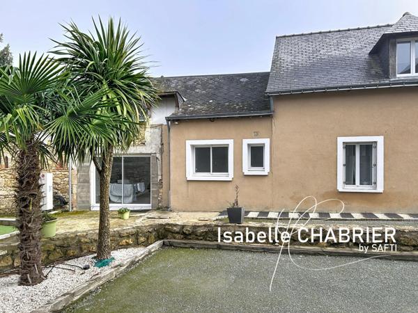 LEZIGNE CENTRE, MAISON AVEC 4 CHAMBRES