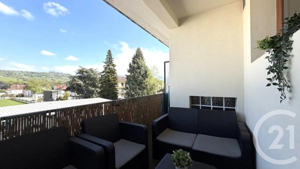 Appartement F4 à vendre  4 pièces - 92,40 m 2   RUMILLY  - 74