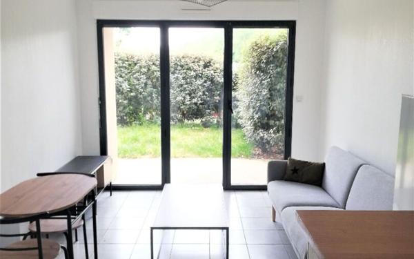 Appartement à louer    2 pièces •  Aire-sur-l'Adour