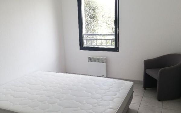 Appartement à louer    2 pièces •  Aire-sur-l'Adour