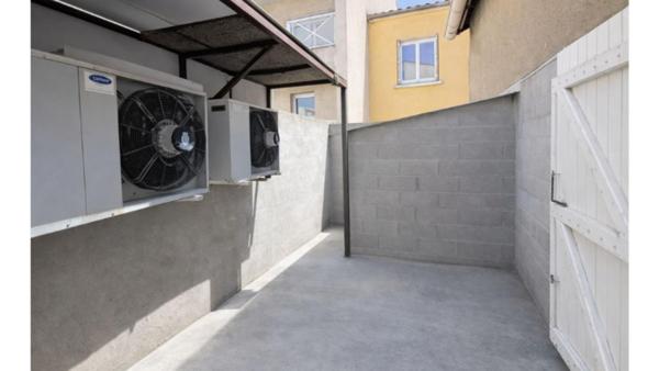 Local Polyvalent - Garage à vendre - Ancien laboratoire de boucherie