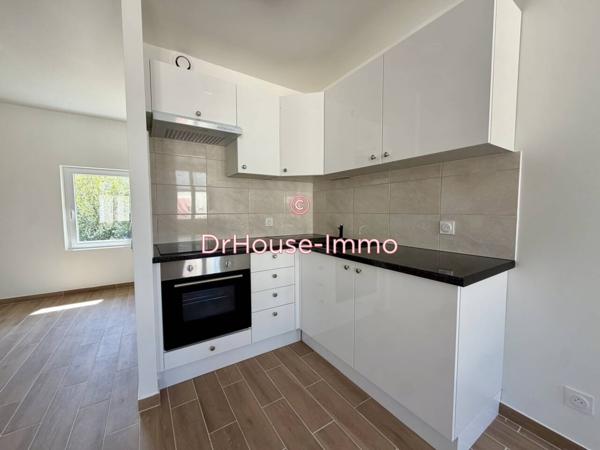 Appartement à louer 3 pièces de 49 m²