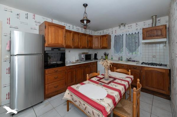 Maison à vendre 213 000 € Saint-Estèphe 5 p 107 m² DPE C