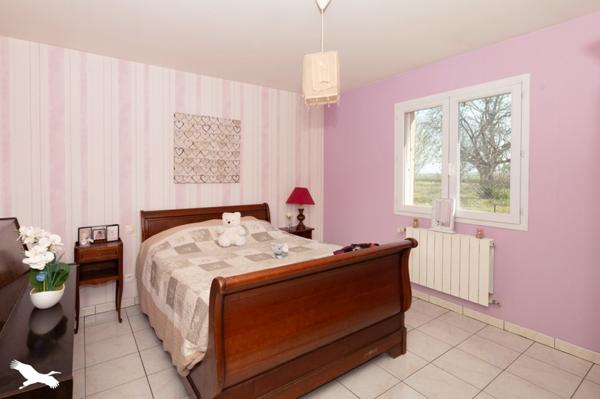 Maison à vendre 213 000 € Saint-Estèphe 5 p 107 m² DPE C