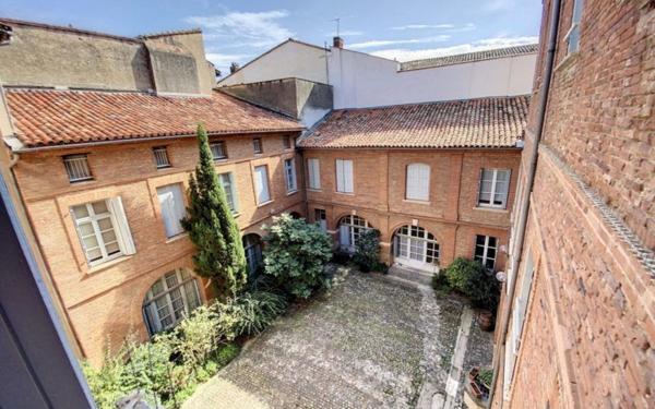 Appartement à vendre    2 pièces • 50 m2 Toulouse