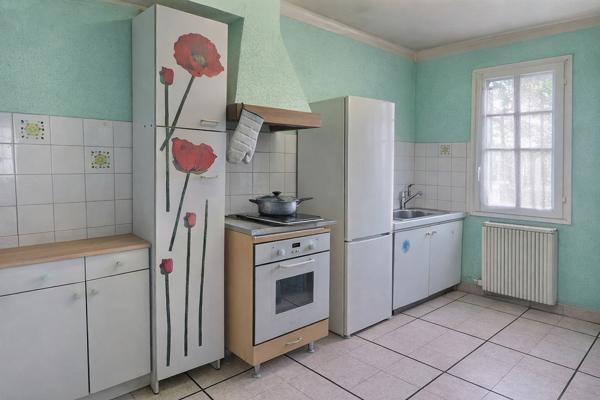 A VENDRE SORGUES Maison 3 pièce(s) 100m²