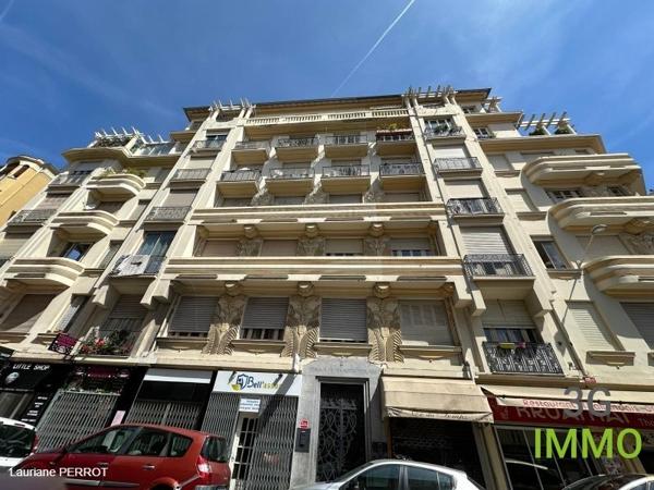 Vente / Studio meublé