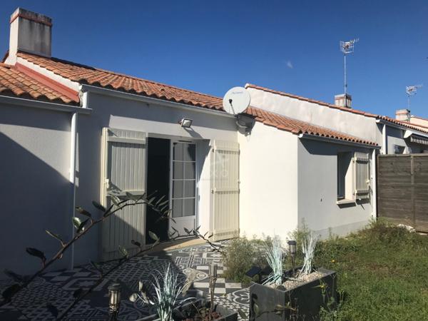 CENTRE DE LONGEVILLE SUR MER