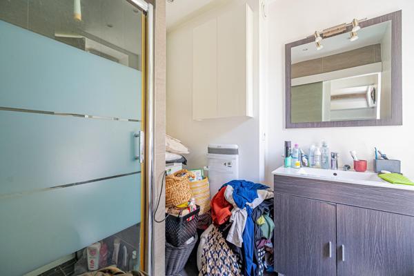 A  8 minutes du métro Charenton écoles, appartement 2 pièces à vendre Charenton le pont