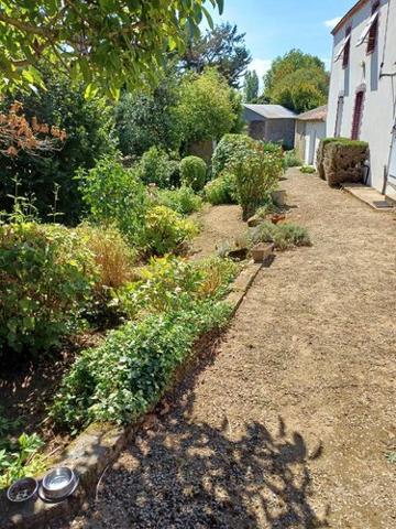 Maison à vendre à Saint-Philbert-de-Grand-Lieu en Loire-Atlantique (44310), ref : 44039-1800