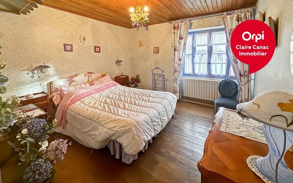 Maison à vendre    9 pièces •  Saint-Pierre-de-Trivisy