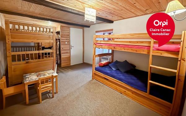 Maison à vendre    9 pièces •  Saint-Pierre-de-Trivisy