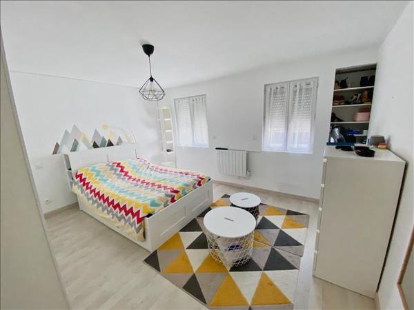 Maison à louer |  ROUJAN |  5 pièces | 135 m²