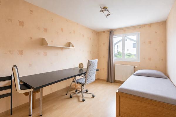 Appartement
         4 pièces
        - 90 m² Exclusivité 409 000 € *