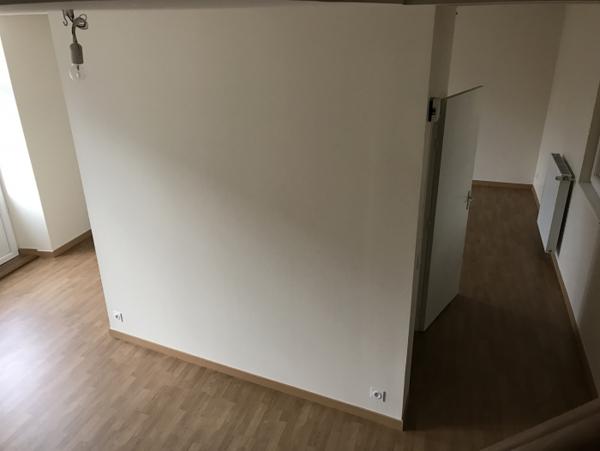 Location Appartement 4 pièces Issoudun (36100) - STALINIGRAD