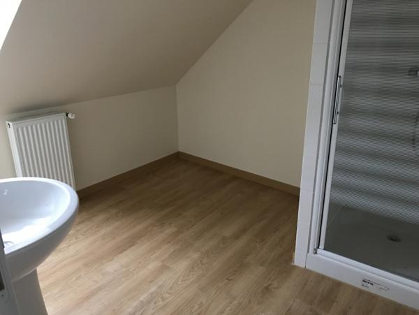 Location Appartement 4 pièces Issoudun (36100) - STALINIGRAD